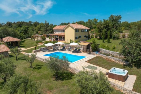 Villa Nina